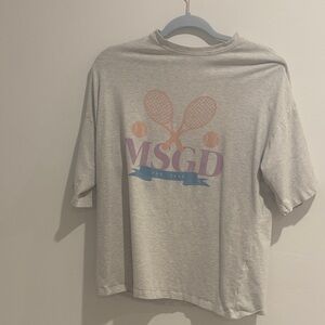 Missguided Gray Graphic Tee